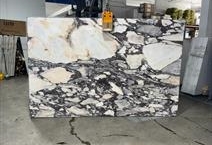 Calacatta Viola Matte Marble 3/4