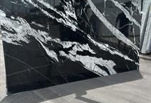 Maori Black Granite 3/4